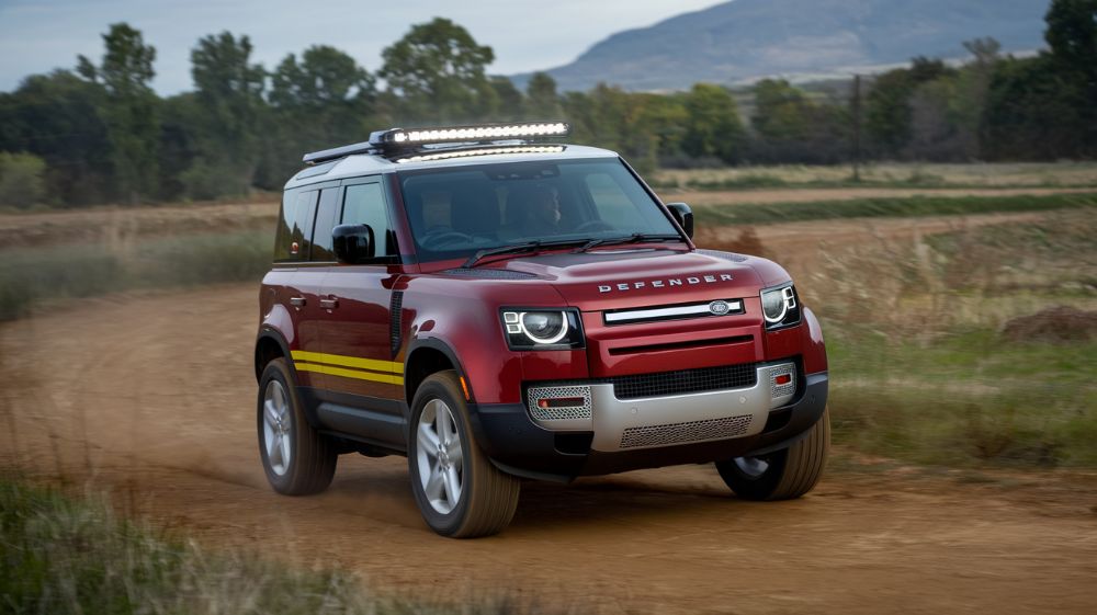 Red-Landrover-Defender-Dingmans-Collision.