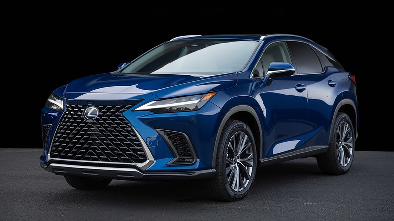 2024-Lexus-blue-dingmans-collision Lexus certified collision repair